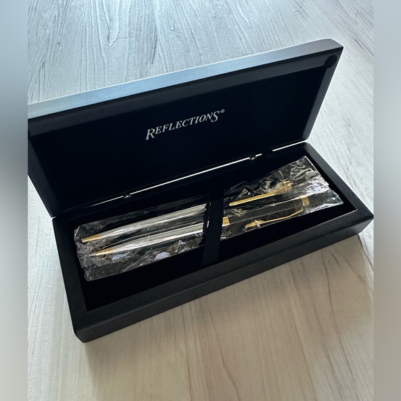 NEW • RARE • Reflections Pen + Pencil Set with Case - Picture 6 of 7